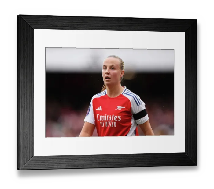 Framed Print : Arsenal v Chelsea - Barclays Women's Super League Framed Print : Arsenal v Chelsea - Barclays Women's Super League