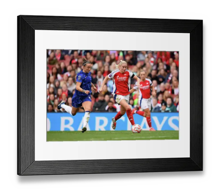 Framed Print : Arsenal v Chelsea - Barclays Women's Super League