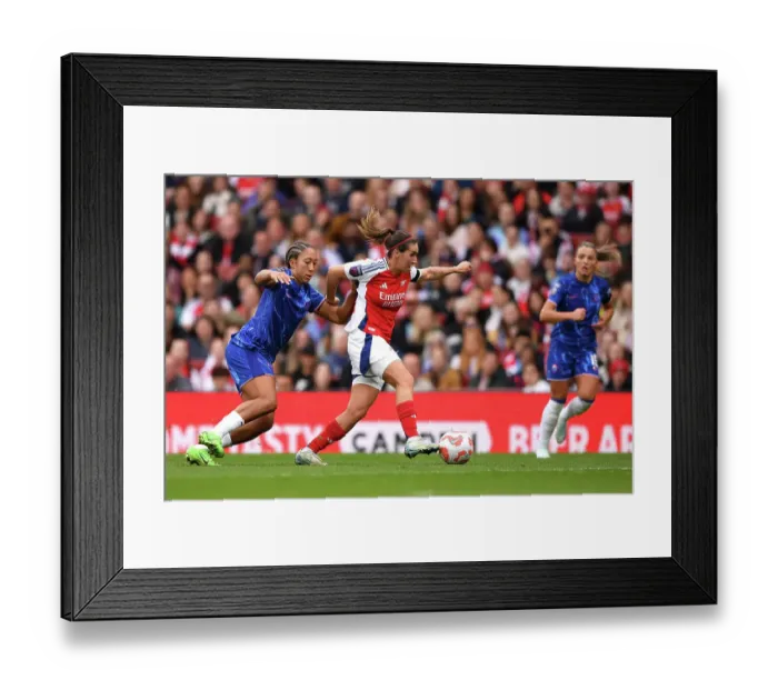 Framed Print : Arsenal v Chelsea - Barclays Women's Super League