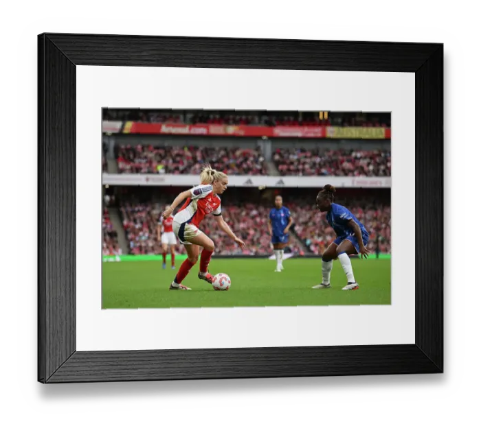 Framed Print : Arsenal v Chelsea - Barclays Women's Super League Framed Print : Arsenal v Chelsea - Barclays Women's Super League