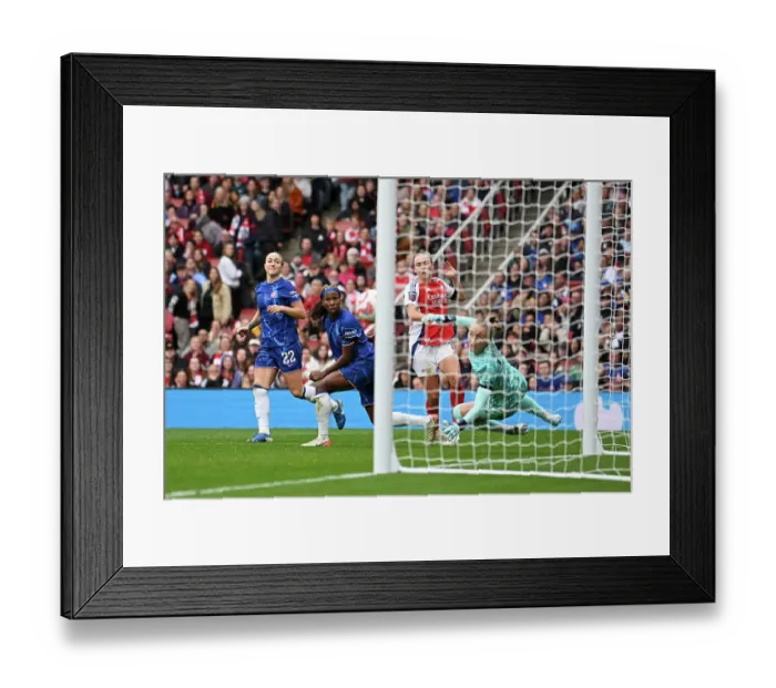 Framed Print : Arsenal v Chelsea - Barclays Women's Super League Framed Print : Arsenal v Chelsea - Barclays Women's Super League