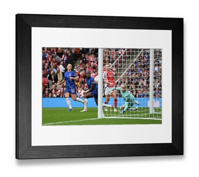 Framed Print : Arsenal v Chelsea - Barclays Women's Super League Framed Print : Arsenal v Chelsea - Barclays Women's Super League