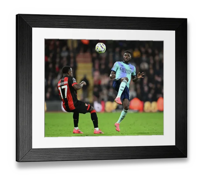 Framed Print : AFC Bournemouth v Arsenal FC - Premier League Framed Print : AFC Bournemouth v Arsenal FC - Premier League