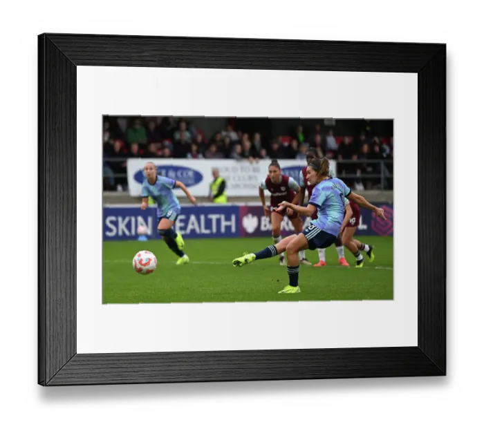 Framed Print : West Ham United v Arsenal - Barclays Women's Super League