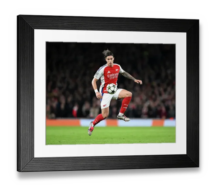 Framed Print : Arsenal FC v FC Shakhtar Donetsk - UEFA Champions League 2024 / 25 League Phase MD3