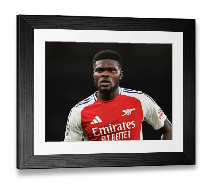 Framed Print : Arsenal FC v FC Shakhtar Donetsk - UEFA Champions League 2024 / 25 League Phase MD3 Framed Print : Arsenal FC v FC Shakhtar Donetsk - UEFA Champions League 2024 / 25 League Phase MD3