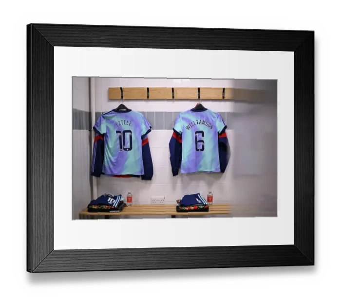 Framed Print : Manchester United v Arsenal - Barclays Women's Super League