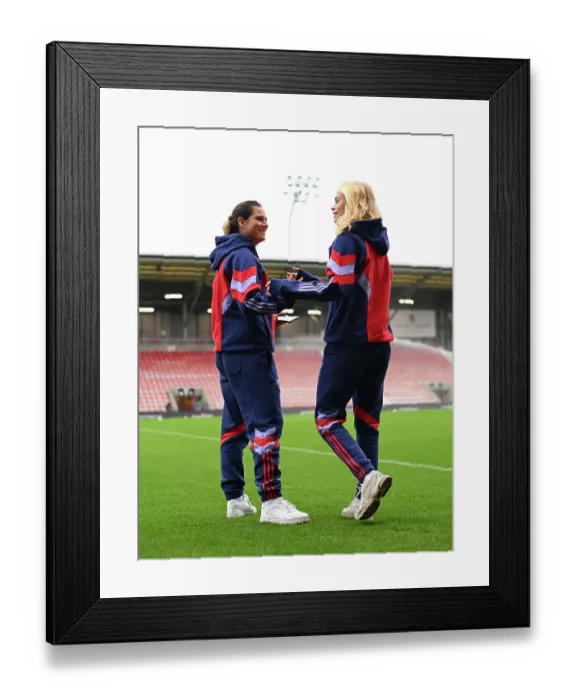 Framed Print : Manchester United v Arsenal - Barclays Women's Super League