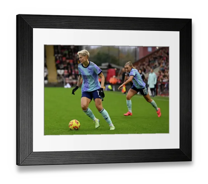 Framed Print : Manchester United v Arsenal - Barclays Women's Super League
