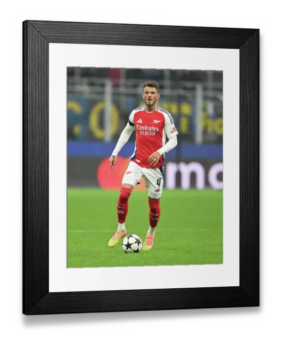 Framed Print : FC Internazionale Milano v Arsenal FC - UEFA Champions League 2024 / 25 League Phase MD4 Framed Print : FC Internazionale Milano v Arsenal FC - UEFA Champions League 2024 / 25 League Phase MD4