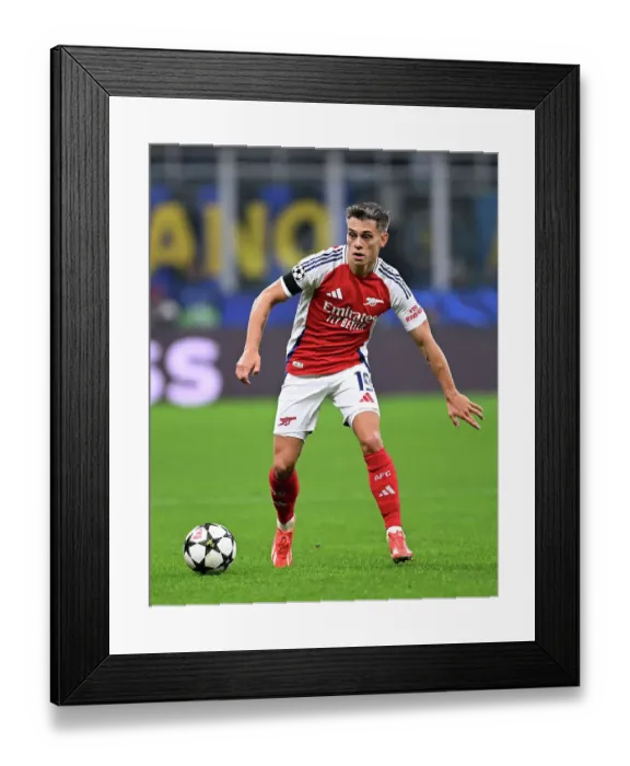 Framed Print : FC Internazionale Milano v Arsenal FC - UEFA Champions League 2024 / 25 League Phase MD4 Framed Print : FC Internazionale Milano v Arsenal FC - UEFA Champions League 2024 / 25 League Phase MD4