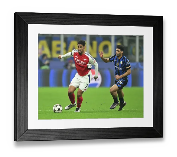 Framed Print : FC Internazionale Milano v Arsenal FC - UEFA Champions League 2024 / 25 League Phase MD4 Framed Print : FC Internazionale Milano v Arsenal FC - UEFA Champions League 2024 / 25 League Phase MD4