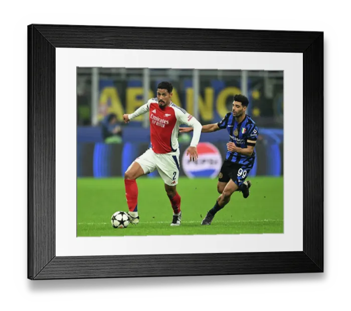 Framed Print : FC Internazionale Milano v Arsenal FC - UEFA Champions League 2024 / 25 League Phase MD4 Framed Print : FC Internazionale Milano v Arsenal FC - UEFA Champions League 2024 / 25 League Phase MD4