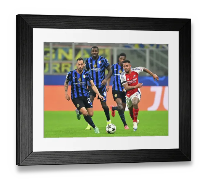 Framed Print : FC Internazionale Milano v Arsenal FC - UEFA Champions League 2024 / 25 League Phase MD4 Framed Print : FC Internazionale Milano v Arsenal FC - UEFA Champions League 2024 / 25 League Phase MD4