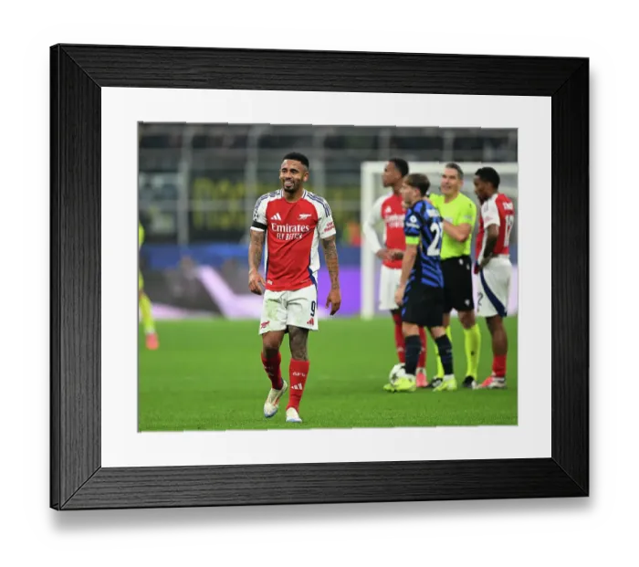 Framed Print : FC Internazionale Milano v Arsenal FC - UEFA Champions League 2024 / 25 League Phase MD4 Framed Print : FC Internazionale Milano v Arsenal FC - UEFA Champions League 2024 / 25 League Phase MD4