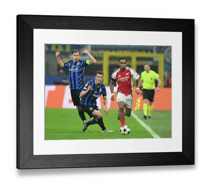 Framed Print : FC Internazionale Milano v Arsenal FC - UEFA Champions League 2024 / 25 League Phase MD4 Framed Print : FC Internazionale Milano v Arsenal FC - UEFA Champions League 2024 / 25 League Phase MD4