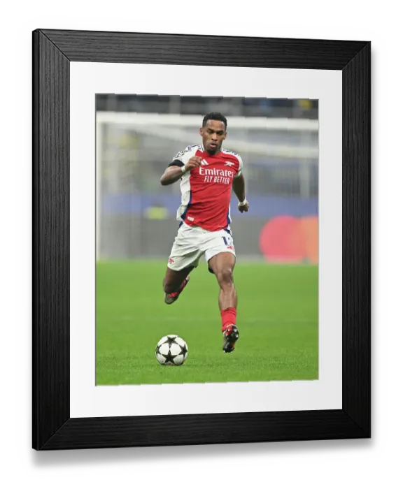 Framed Print : FC Internazionale Milano v Arsenal FC - UEFA Champions League 2024 / 25 League Phase MD4 Framed Print : FC Internazionale Milano v Arsenal FC - UEFA Champions League 2024 / 25 League Phase MD4