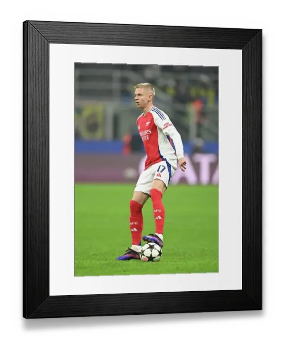 Framed Print : FC Internazionale Milano v Arsenal FC - UEFA Champions League 2024 / 25 League Phase MD4