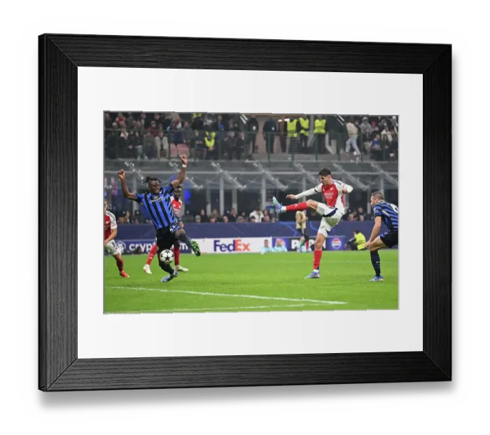 Framed Print : FC Internazionale Milano v Arsenal FC - UEFA Champions League 2024 / 25 League Phase MD4 Framed Print : FC Internazionale Milano v Arsenal FC - UEFA Champions League 2024 / 25 League Phase MD4