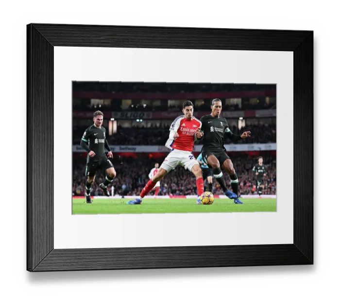 Framed Print : Arsenal FC v Liverpool FC - Premier League