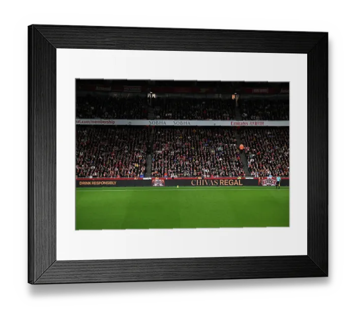 Framed Print : Arsenal FC v Liverpool FC - Premier League Framed Print : Arsenal FC v Liverpool FC - Premier League