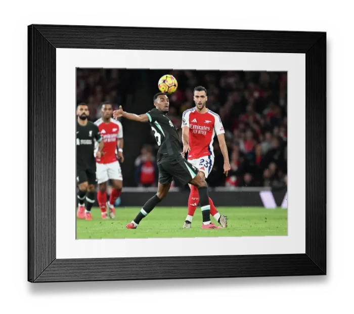 Framed Print : Arsenal FC v Liverpool FC - Premier League Framed Print : Arsenal FC v Liverpool FC - Premier League
