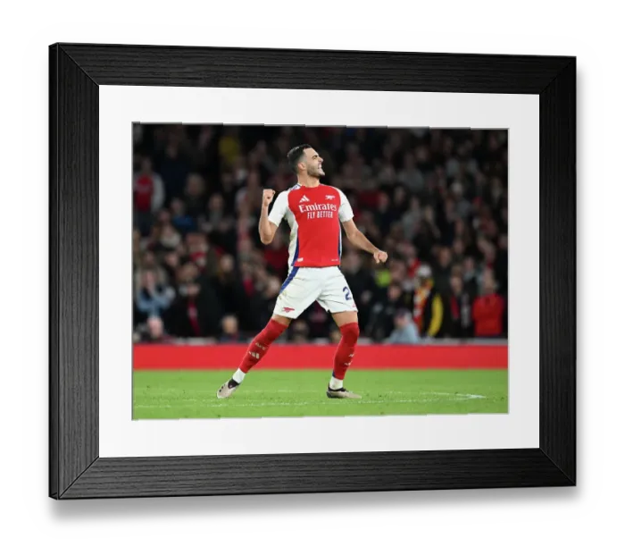 Framed Print : Arsenal FC v Liverpool FC - Premier League Framed Print : Arsenal FC v Liverpool FC - Premier League