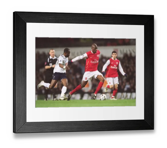 Framed Print : Abou Diaby (Arsenal) Didier Zakora (Tottenham) Framed Print : Abou Diaby (Arsenal) Didier Zakora (Tottenham)