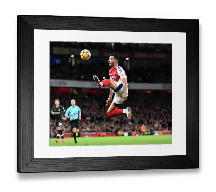 Framed Print : Arsenal FC v Liverpool FC - Premier League