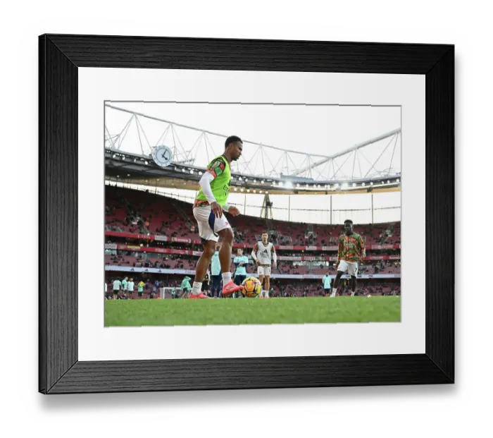 Framed Print : Arsenal FC v Liverpool FC - Premier League