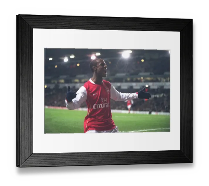 Framed Print : Justin Hoyte celebrates Arsenals 1st goal scored by Julio Baptista which he created with a cross. Tottenham Hotspur 2: 2 Arsenal. Carling Cup Semi Final 1st Leg. White Hart Lane, London, 24 / 1 / 07. Credit: Arsenal Football Club / Framed Print : Justin Hoyte celebrates Arsenals 1st goal scored by Julio Baptista which he created with a cross. Tottenham Hotspur 2: 2 Arsenal. Carling Cup Semi Final 1st Leg. White Hart Lane, London, 24 / 1 / 07. Credit: Arsenal Football Club /