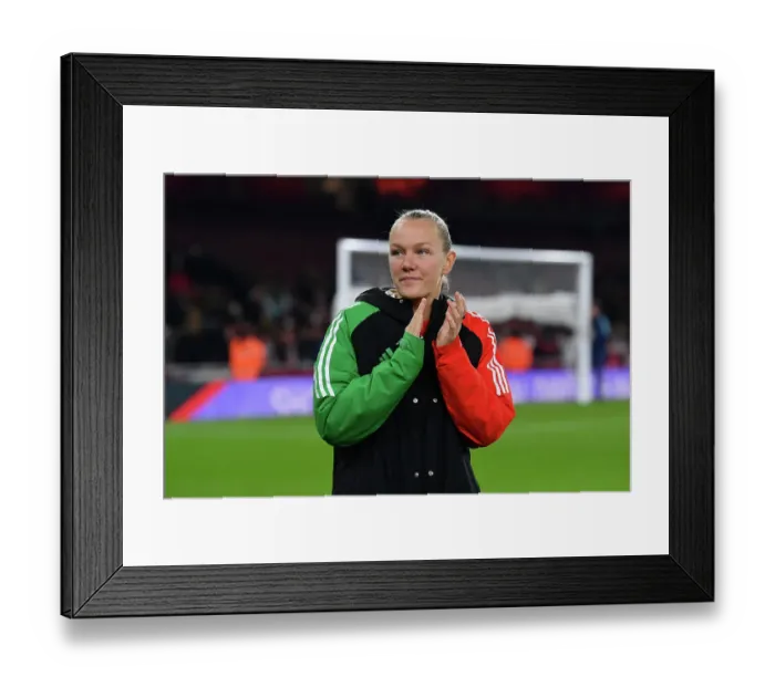 Framed Print : Arsenal v Brighton & Hove Albion - Barclays Women's Super League Arsenal v Brighton & Hove Albion - Barclays Women's Super League