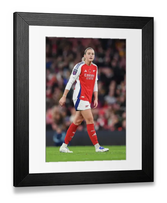Framed Print : Arsenal v Brighton & Hove Albion - Barclays Women's Super League Arsenal v Brighton & Hove Albion - Barclays Women's Super League Framed Print : Arsenal v Brighton & Hove Albion - Barclays Women's Super League Arsenal v Brighton & Hove Albion - Barclays Women's Super League