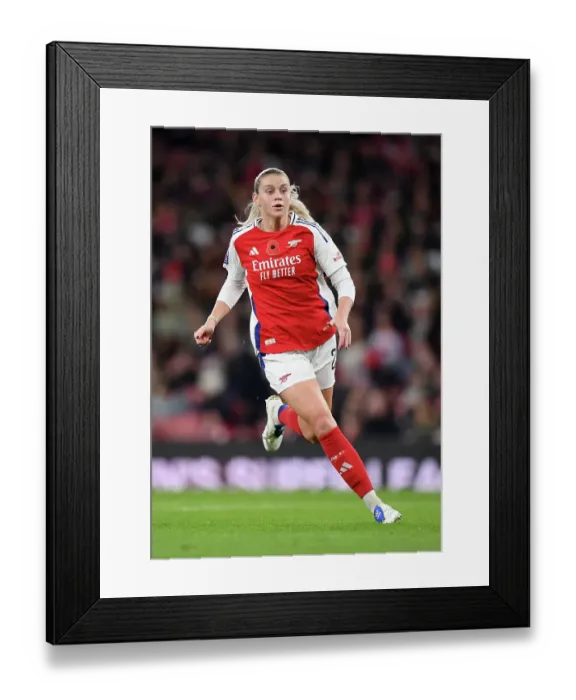 Framed Print : Arsenal v Brighton & Hove Albion - Barclays Women's Super League Arsenal v Brighton & Hove Albion - Barclays Women's Super League Framed Print : Arsenal v Brighton & Hove Albion - Barclays Women's Super League Arsenal v Brighton & Hove Albion - Barclays Women's Super League