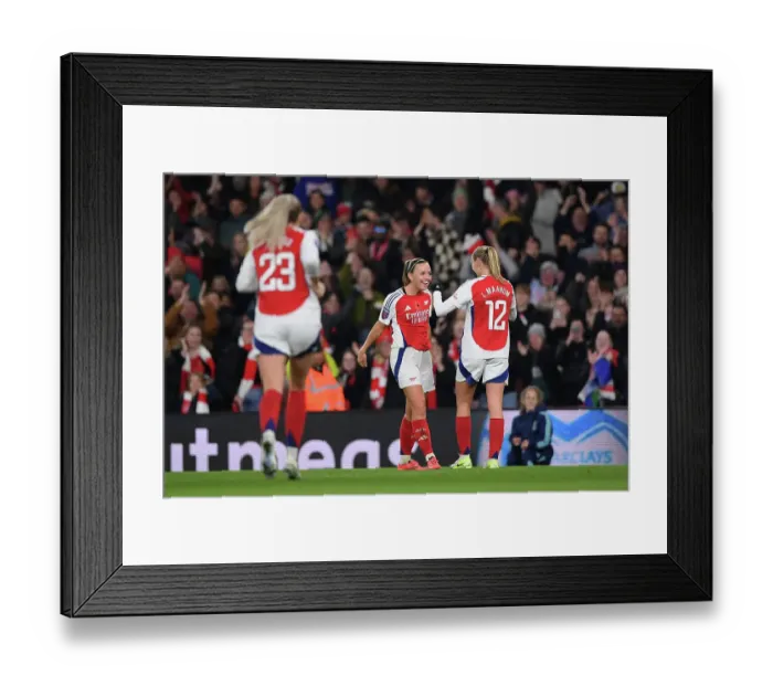 Framed Print : Arsenal v Brighton & Hove Albion - Barclays Women's Super League Arsenal v Brighton & Hove Albion - Barclays Women's Super League Framed Print : Arsenal v Brighton & Hove Albion - Barclays Women's Super League Arsenal v Brighton & Hove Albion - Barclays Women's Super League