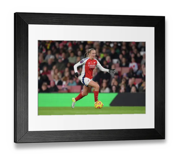 Framed Print : Arsenal v Brighton & Hove Albion - Barclays Women's Super League Arsenal v Brighton & Hove Albion - Barclays Women's Super League Framed Print : Arsenal v Brighton & Hove Albion - Barclays Women's Super League Arsenal v Brighton & Hove Albion - Barclays Women's Super League