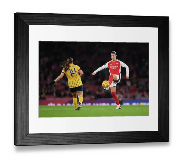 Framed Print : Arsenal v Brighton & Hove Albion - Barclays Women's Super League Arsenal v Brighton & Hove Albion - Barclays Women's Super League
