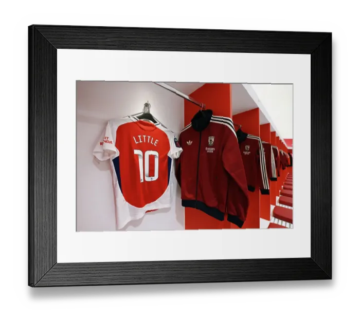 Framed Print : Arsenal v Brighton & Hove Albion - Barclays Women's Super League Arsenal v Brighton & Hove Albion - Barclays Women's Super League Framed Print : Arsenal v Brighton & Hove Albion - Barclays Women's Super League Arsenal v Brighton & Hove Albion - Barclays Women's Super League