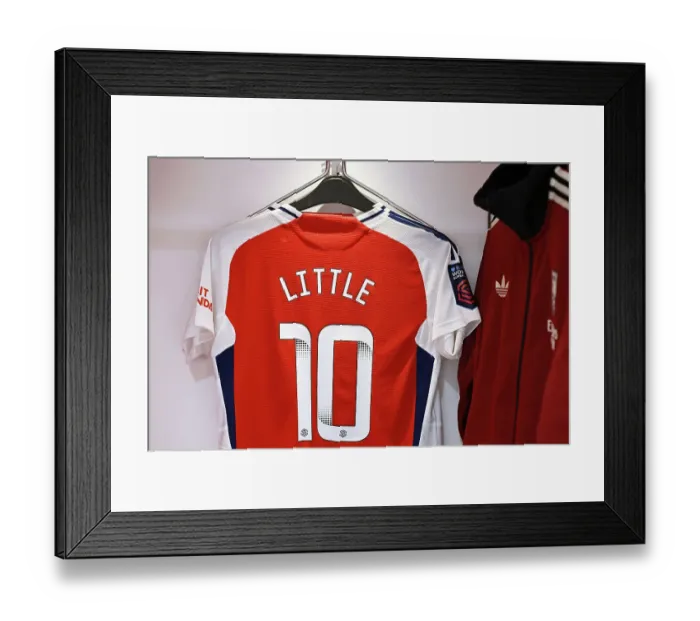 Framed Print : Arsenal v Brighton & Hove Albion - Barclays Women's Super League Arsenal v Brighton & Hove Albion - Barclays Women's Super League Framed Print : Arsenal v Brighton & Hove Albion - Barclays Women's Super League Arsenal v Brighton & Hove Albion - Barclays Women's Super League