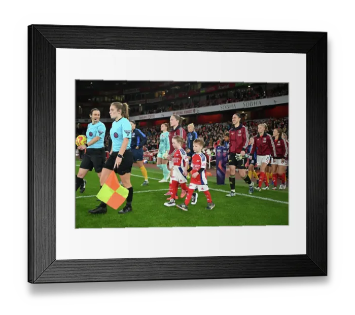 Framed Print : Arsenal v Brighton & Hove Albion - Barclays Women's Super League Arsenal v Brighton & Hove Albion - Barclays Women's Super League
