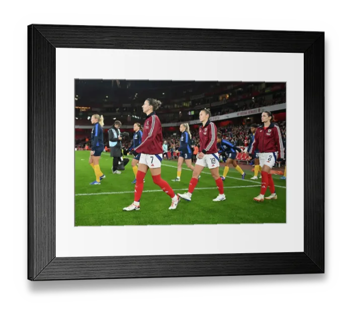 Framed Print : Arsenal v Brighton & Hove Albion - Barclays Women's Super League Arsenal v Brighton & Hove Albion - Barclays Women's Super League Framed Print : Arsenal v Brighton & Hove Albion - Barclays Women's Super League Arsenal v Brighton & Hove Albion - Barclays Women's Super League