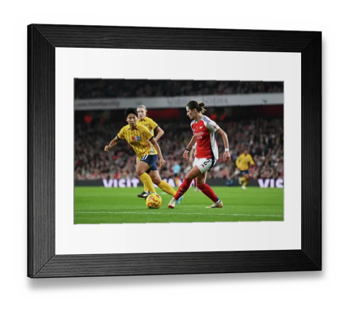 Framed Print : Arsenal v Brighton & Hove Albion - Barclays Women's Super League Arsenal v Brighton & Hove Albion - Barclays Women's Super League Framed Print : Arsenal v Brighton & Hove Albion - Barclays Women's Super League Arsenal v Brighton & Hove Albion - Barclays Women's Super League