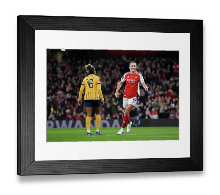 Framed Print : Arsenal v Brighton & Hove Albion - Barclays Women's Super League Arsenal v Brighton & Hove Albion - Barclays Women's Super League Framed Print : Arsenal v Brighton & Hove Albion - Barclays Women's Super League Arsenal v Brighton & Hove Albion - Barclays Women's Super League