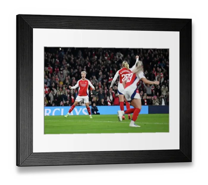 Framed Print : Arsenal v Brighton & Hove Albion - Barclays Women's Super League Arsenal v Brighton & Hove Albion - Barclays Women's Super League