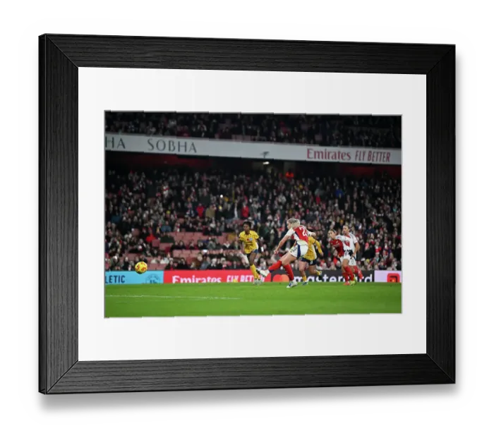 Framed Print : Arsenal v Brighton & Hove Albion - Barclays Women's Super League Arsenal v Brighton & Hove Albion - Barclays Women's Super League Framed Print : Arsenal v Brighton & Hove Albion - Barclays Women's Super League Arsenal v Brighton & Hove Albion - Barclays Women's Super League