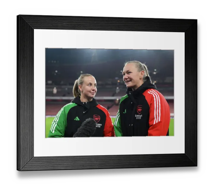 Framed Print : Arsenal v Brighton & Hove Albion - Barclays Women's Super League Arsenal v Brighton & Hove Albion - Barclays Women's Super League Framed Print : Arsenal v Brighton & Hove Albion - Barclays Women's Super League Arsenal v Brighton & Hove Albion - Barclays Women's Super League