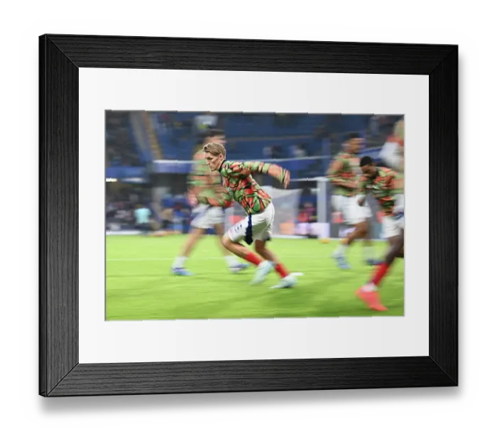 Framed Print : Chelsea FC v Arsenal FC - Premier League