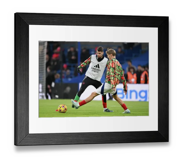 Framed Print : Chelsea FC v Arsenal FC - Premier League
