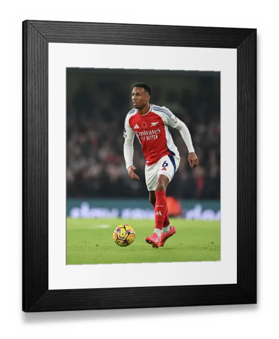 Framed Print : Chelsea FC v Arsenal FC - Premier League