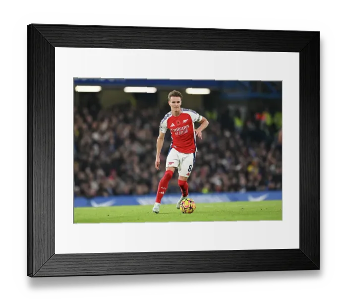 Framed Print : Chelsea FC v Arsenal FC - Premier League